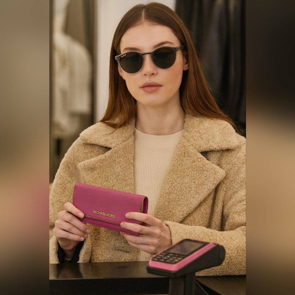 Saffiano Michael Kors Fuchsia Leather Flap Continental Wallet